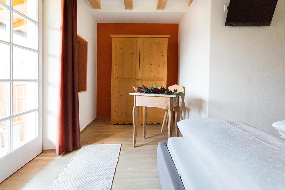 Bed and Breakfast Schiessstandhof Монтанья Екстер'єр фото